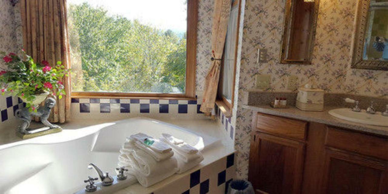 Innisfree Hotel Boutique Glenville Экстерьер фото