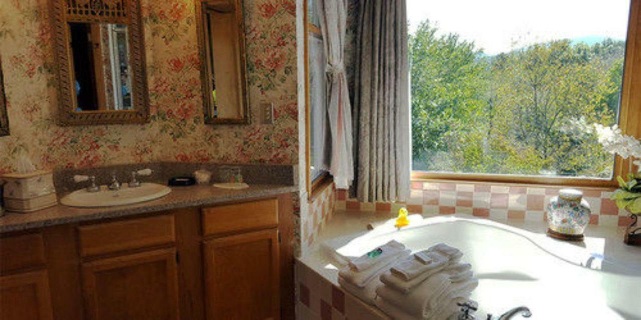 Innisfree Hotel Boutique Glenville Экстерьер фото